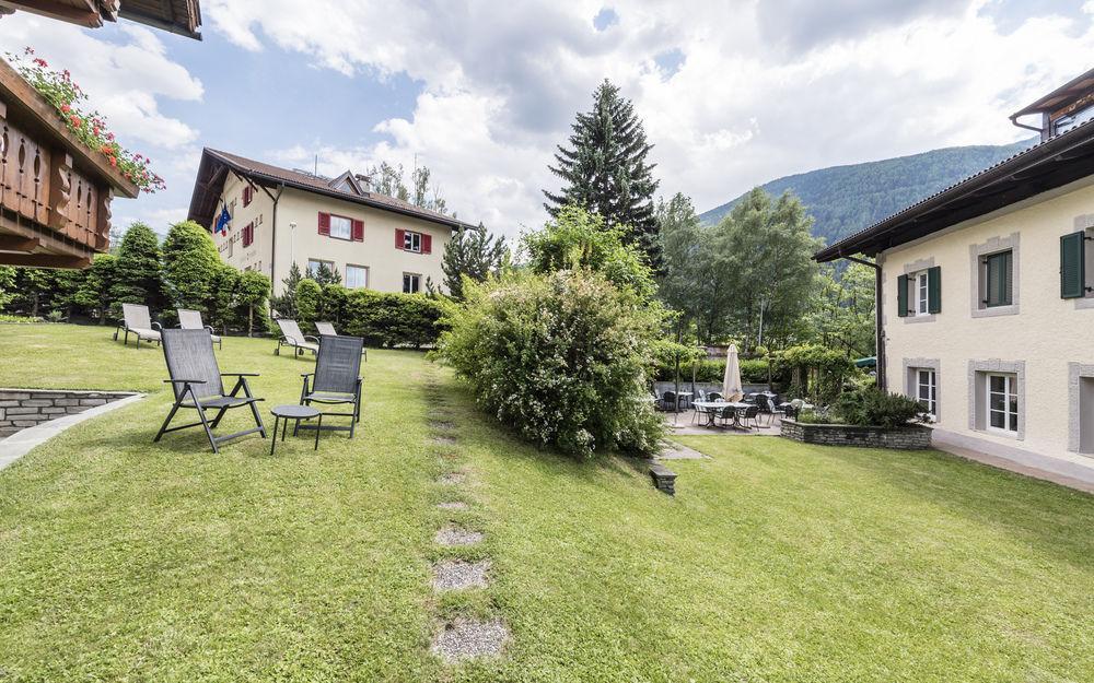 Lener Wirtshaus & Hotel Campo di Trens Exterior photo