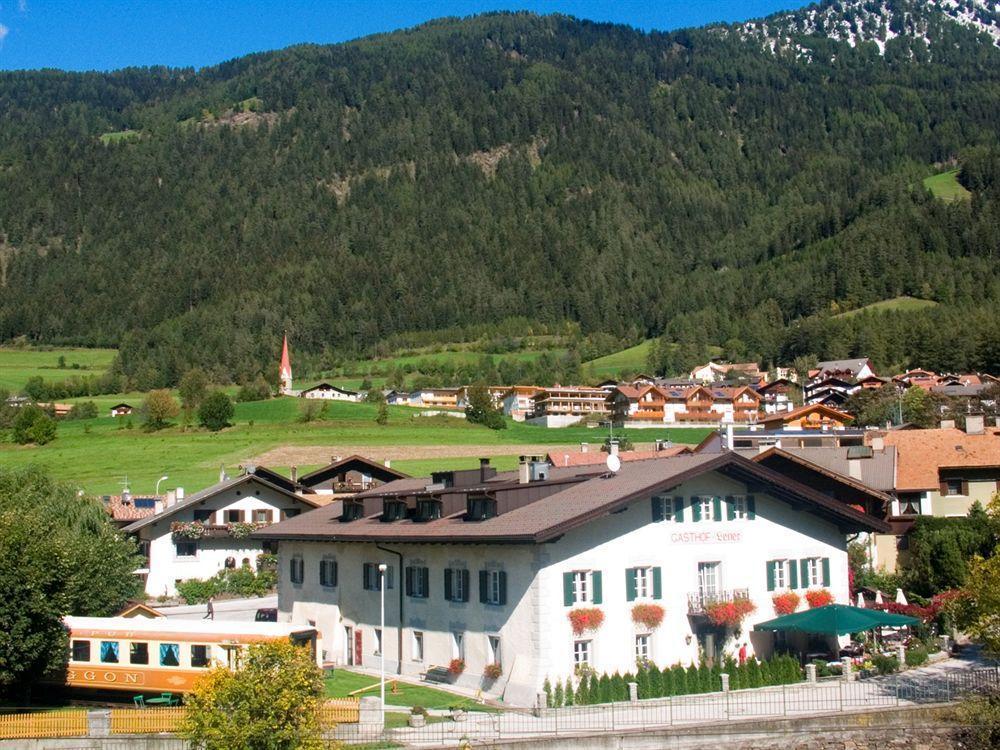 Lener Wirtshaus & Hotel Campo di Trens Exterior photo